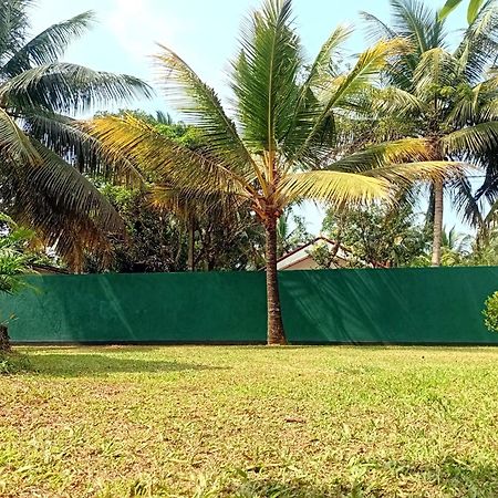 Guesthouse Dilush Beruwala Exterior photo